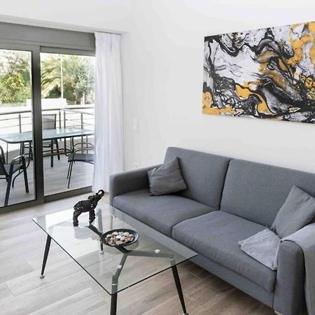 Design Apartment With Swimming Pool Near The Beach Athens Ngoại thất bức ảnh