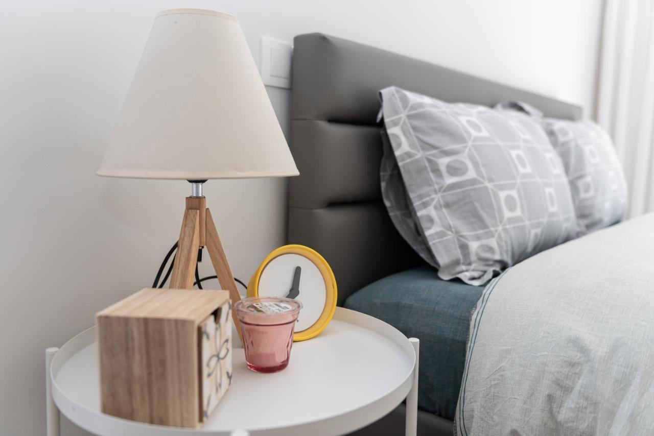 Design Apartment With Swimming Pool Near The Beach Athens Ngoại thất bức ảnh