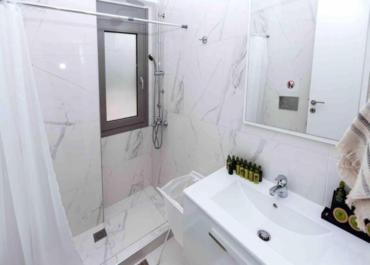 Design Apartment With Swimming Pool Near The Beach Athens Ngoại thất bức ảnh